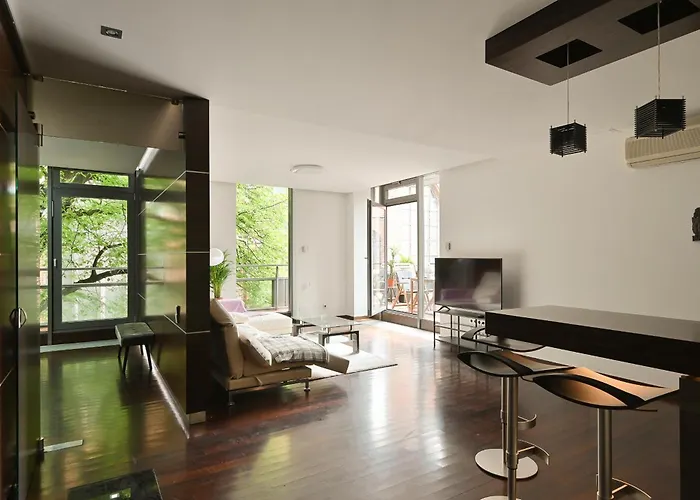 Apartment St Peters *